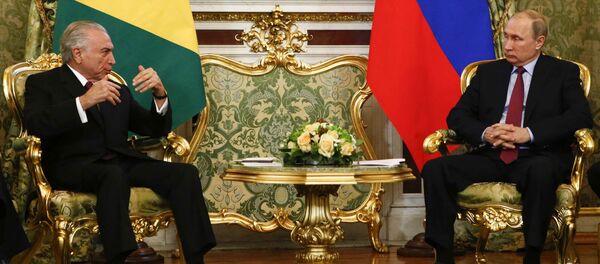 Presidente da Rússia, Vladimir Putin, e o presidente do Brasil, Michel Temer - Sputnik Brasil