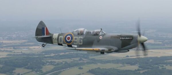 Piloto da Força Aérea nazista voa em avião emblemático da Segunda Guerra Mundial - Sputnik Brasil