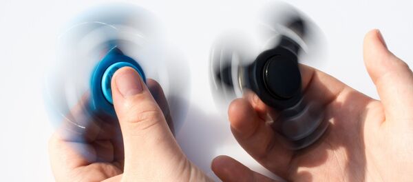 Brinquedo spinner - Sputnik Brasil