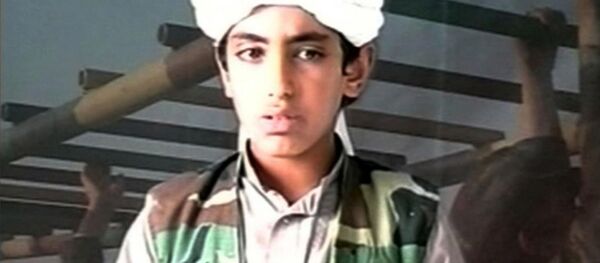 Imagem retirada de um vídeo de Hamza bin Laden, filho do ex-líder da Al Qaeda Osama bin Laden - Sputnik Brasil