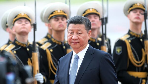 Xi Jinping após pousar em Moscou, em 4 de julho de 2017 - Sputnik Brasil