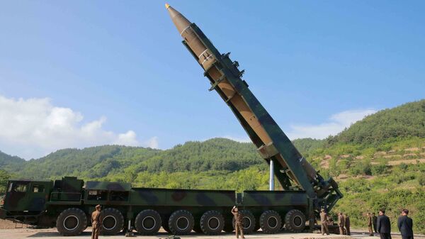 Míssil que a Coreia do Norte afirma ser intercontinental (imagem referencial) - Sputnik Brasil