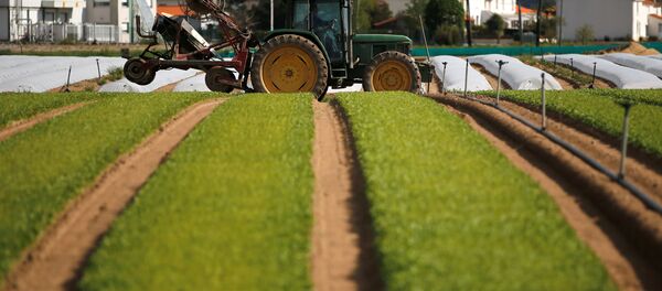 Trator - Sputnik Brasil