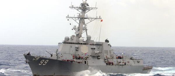 Destróier USS Farragut, enviado para monitorar a apreensão do MV Maersk Tigris - Sputnik Brasil