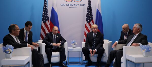 Vladimir Putin e Donald Trump se reúnem pela primeira vez na cúpula do G20 - Sputnik Brasil