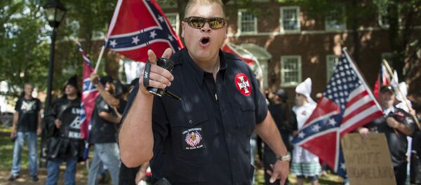 Membro do grupo KKK Membro do grupo KKK - Sputnik Brasil
