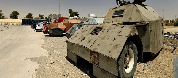 Veículos feitos por militantes do grupo terrorista Daesh, que foram confiscados pela Polícia do Iraque em Mossul - Sputnik Brasil