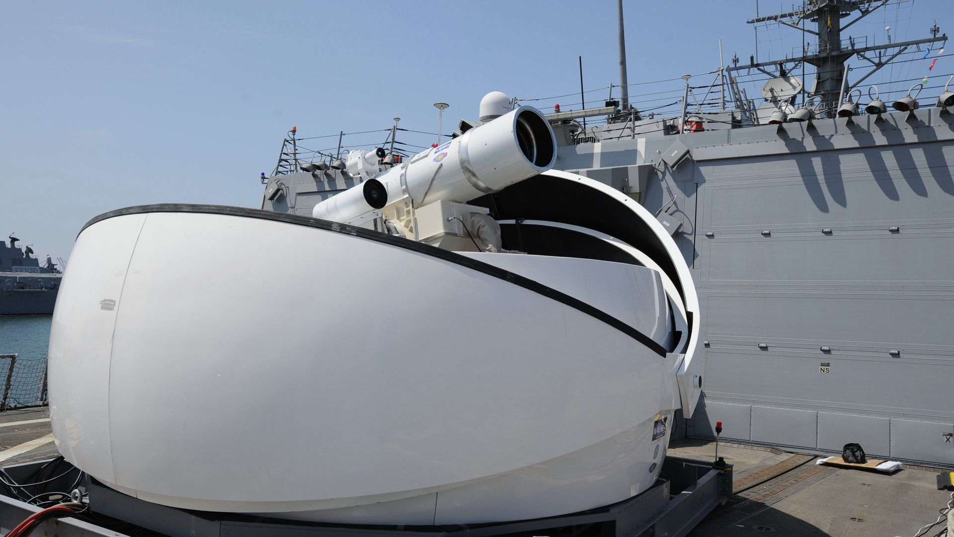 Sistema de armas de raio laser Laser Weapon System (foto de arquivo) Sistema de armas de raio laser Laser Weapon System (foto de arquivo) - Sputnik Brasil, 1920, 06.10.2026