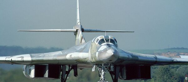 Tu-160 (imagem referencial) Tu-160 (imagem referencial) - Sputnik Brasil