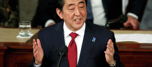 Japanese Prime Minister Shinzo Abe addresses a joint meeting of the U.S. Congress on Capitol Hill in Washington, April 29, 2015 - Sputnik Brasil
