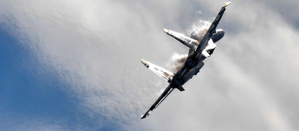 Caça multifuncional russo MiG-35 durante apresentação no salão aéreo MAKS 2017 - Sputnik Brasil