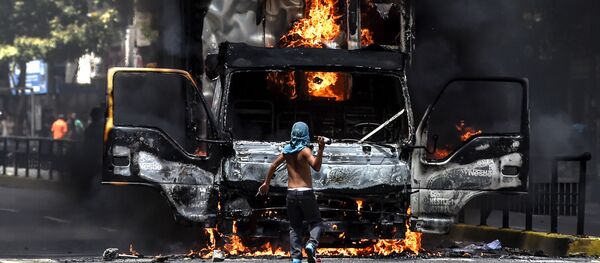 Protestos antigovernamentais em Caracas, Venezuela - Sputnik Brasil