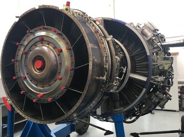 Motor SaM146 após a fase de montagem, na fábrica da Saturn em Rybinsk - Sputnik Brasil