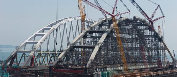 Construção da ponte da Crimeia Construção da ponte da Crimeia - Sputnik Brasil