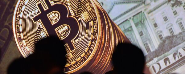 Bitcoin conquista cada vez mais adeptos no Brasil - Sputnik Brasil