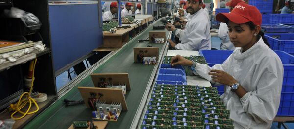 Acordo vai fortalecer cooperação entre pequenas e médias empresas Acordo vai fortalecer cooperação entre pequenas e médias empresas - Sputnik Brasil