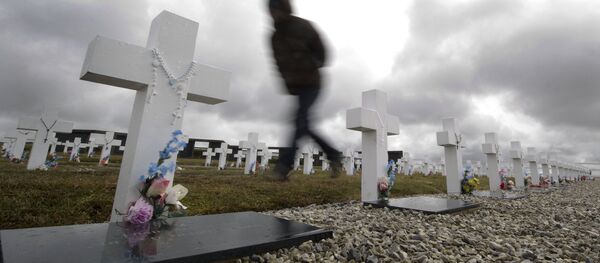 Identificação de soldados argentinos acontece 35 anos após o conflito - Sputnik Brasil