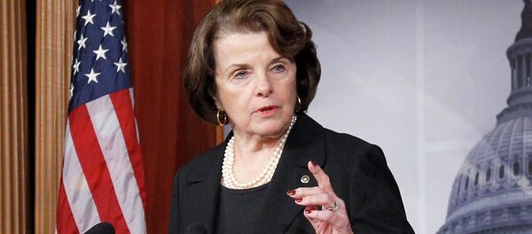 Senate intelligence committee chair, Sen. Diane Feinstein, D-Cal., speaking at Capitol Hill. - Sputnik Brasil