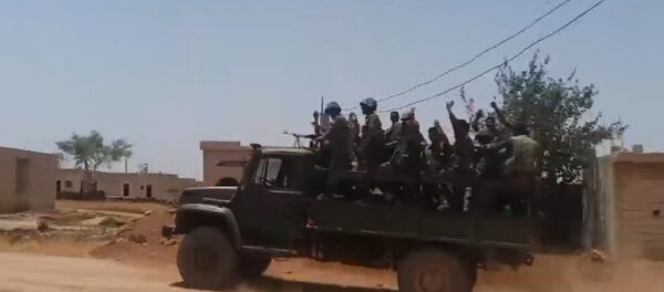 Avanços do exército sírio contra terroristas no deserto - Sputnik Brasil