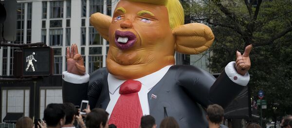 Pixuleco de Trump Pixuleco de Trump - Sputnik Brasil