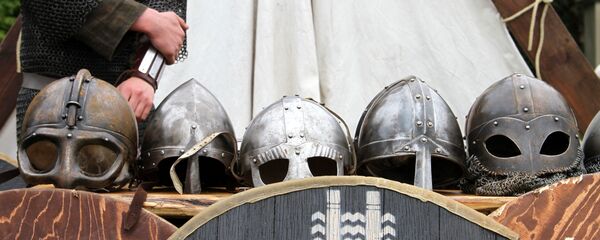 Armas e armadura de vikings - Sputnik Brasil