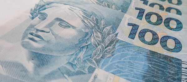 Marca de R$ 1 trilhão foi alcançada este ano 19 dias antes do que em 2016 - Sputnik Brasil