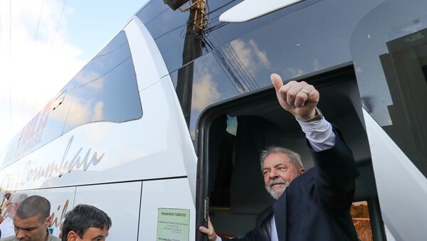 Lula embarca em Salvador - Sputnik Brasil