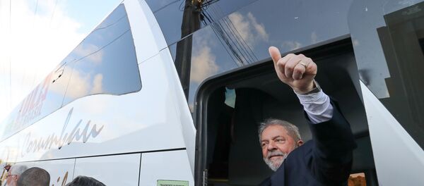 Lula embarca em Salvador - Sputnik Brasil