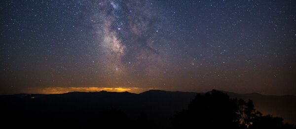 Céu noturno, imagem referencial - Sputnik Brasil