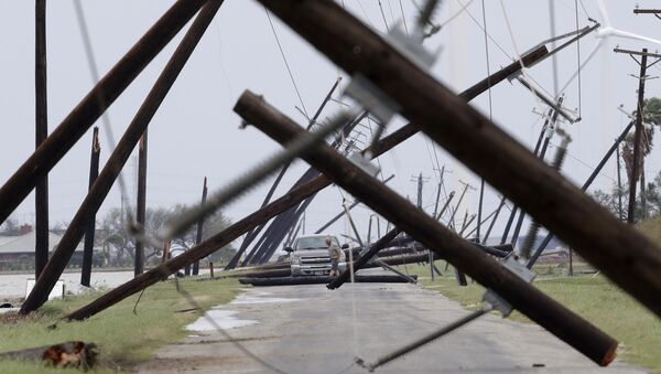 Rebaixado para tempestade tropical, o furacão Harvey deixou um rastro de destruição no estado americano do Texas - Sputnik Brasil