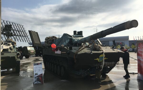 Destruidor de tanques 2S25 Sprut-SD exposto no fórum militar EXÉRCITO 2017 - Sputnik Brasil