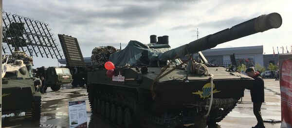 Destruidor de tanques 2S25 Sprut-SD exposto no fórum militar EXÉRCITO 2017 - Sputnik Brasil