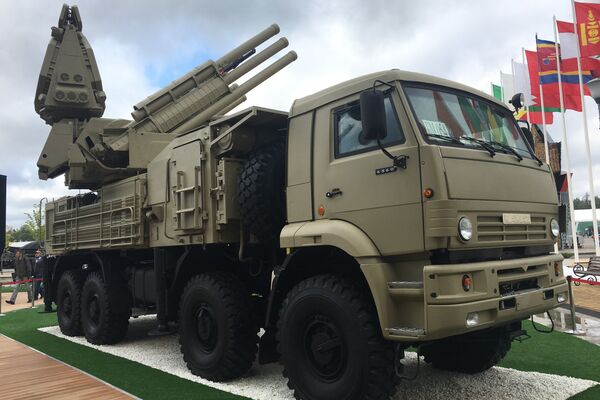 Sistemas de defesa antiaérea Pantsir-S1 na exposição EXÉRCITO 2017 - Sputnik Brasil