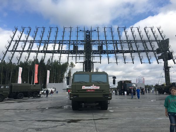 Rússia instala avançados radares Nebo-M no seu território ártico, relata mídia - Sputnik Brasil