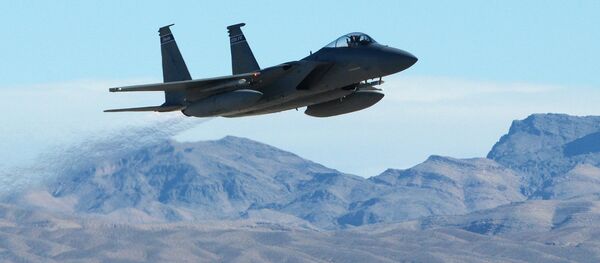 Caça norte-americana F-15 Eagle - Sputnik Brasil