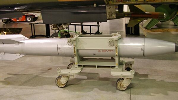 B-61, a bomba nuclear mais antiga no arsenal dos EUA - Sputnik Brasil