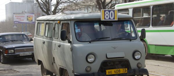 Minivan russa - Sputnik Brasil