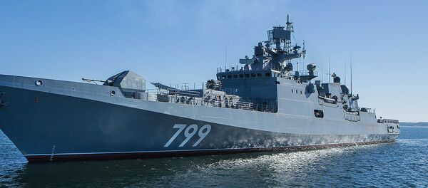 Fragata da Marinha russa Admiral Makarov - Sputnik Brasil