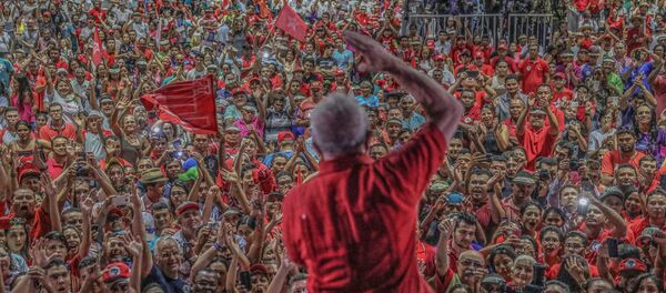 Ato com Lula “O Brasil não abre mão do seu futuro” em Teresina, Piauí - Sputnik Brasil