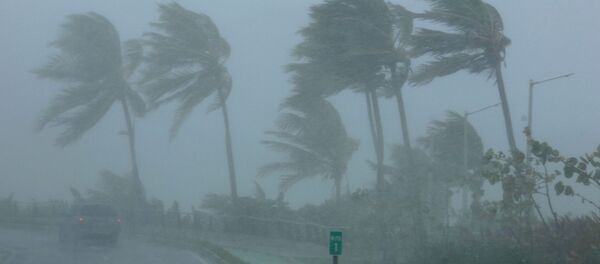 Furacão Irma atinge o Caribe - Sputnik Brasil