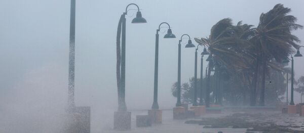 O furacão Irma testa sua força danificando a costa de Porto Rico - Sputnik Brasil