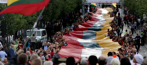 Bandeiras da Lituânia em Vilnius (foto de arquivo) - Sputnik Brasil
