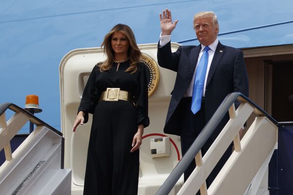 Melania Trump na Arábia Saudita - Sputnik Brasil