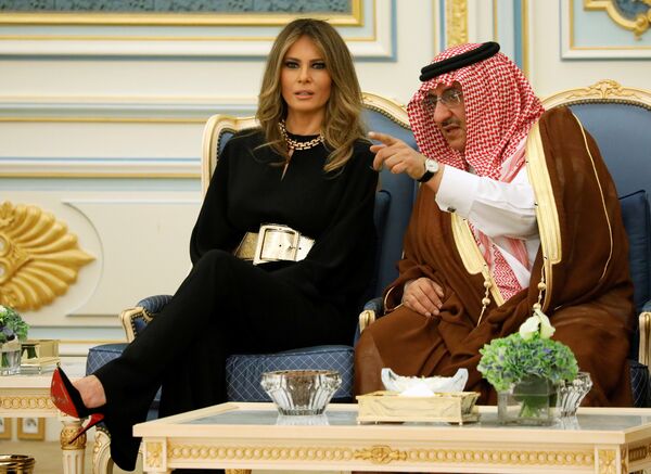 Melania Trump durante sua visita à Arábia Saudita  - Sputnik Brasil