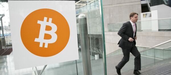 Logotipo do Bitcoin Logotipo do Bitcoin - Sputnik Brasil