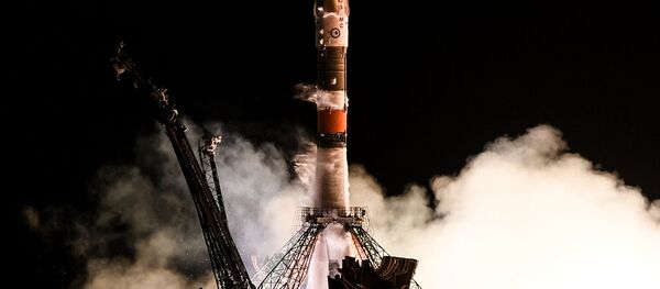 Soyuz MS-06, impulsionada pelo foguete Soyuz-FG, decolou do Cosmódromo de Baikonur, no Cazaquistão - Sputnik Brasil