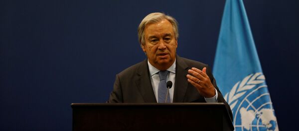 Secretário-geral da ONU, António Guterres, participa de uma coletiva em Ramallah, Cisjordânia - Sputnik Brasil