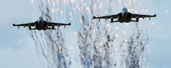 Aviões Yak-130 da Força Aérea da Bielorrússia durante os preparativos para as manobras russo-bielorrussas Zapad 2017 - Sputnik Brasil
