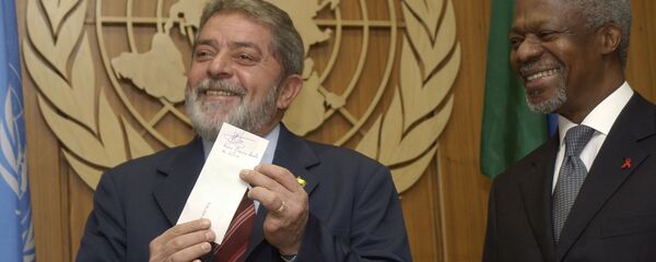 Lula o secretário-geral da ONU, Kofi Annan, durante a Assembleia Geral das Nações Unidas, 25 de setembro de 2003 - Sputnik Brasil