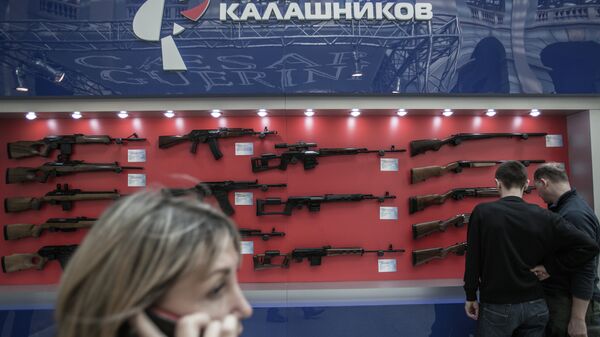 Stand of Kalashnikov Concern at 'Weapons and Hunting' excibition un Moscow. - Sputnik Brasil